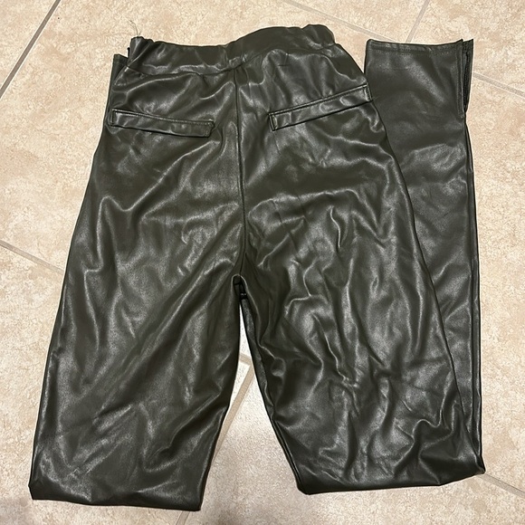 Green Faux Leather Pants ✨ - Picture 3 of 6